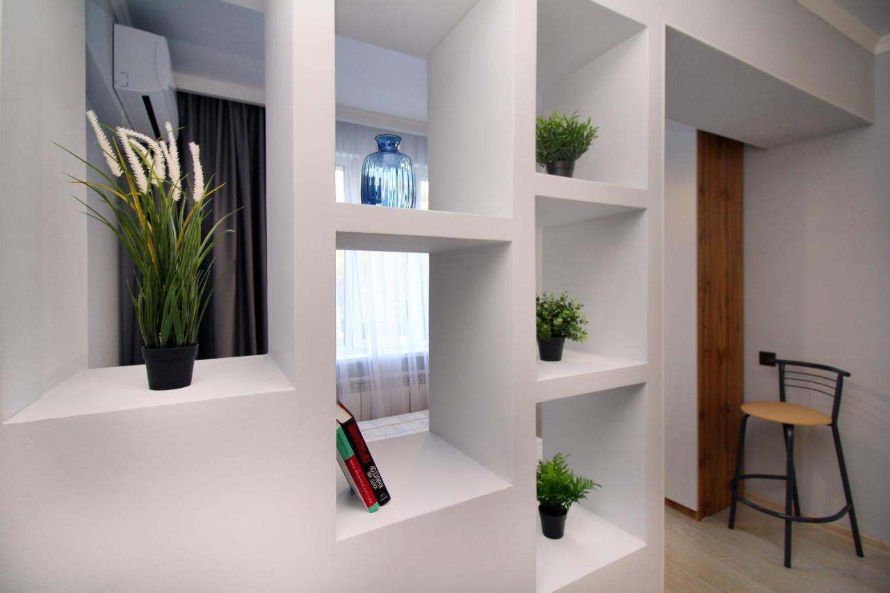 Cozy Studio In The Best Area! 4 Almatı Dış mekan fotoğraf