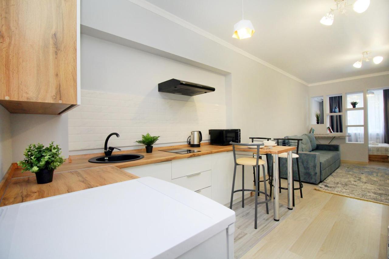 Cozy Studio In The Best Area! 4 Almatı Dış mekan fotoğraf