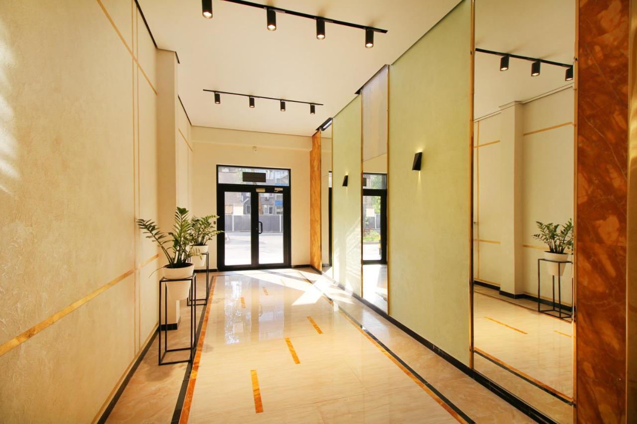 Cozy Studio In The Best Area! 4 Almatı Dış mekan fotoğraf